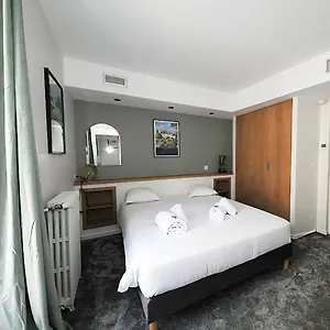 & Restaurant Le Patio Hotel Vichy